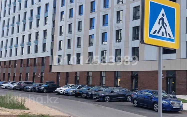 1-бөлмелі пәтер · 41.31 м² · 3/12 қабат, Жумекен Нажимеденов 5, бағасы: 28.5 млн ₸ в Астане, Сарайшык р-н — фото 2