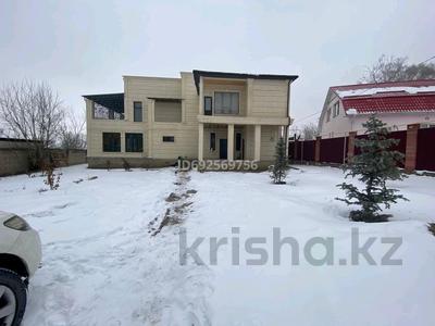 Отдельный дом • 6 комнат • 450 м² • 10 сот., Жетісу за 120 млн 〒 в Кыргауылдах