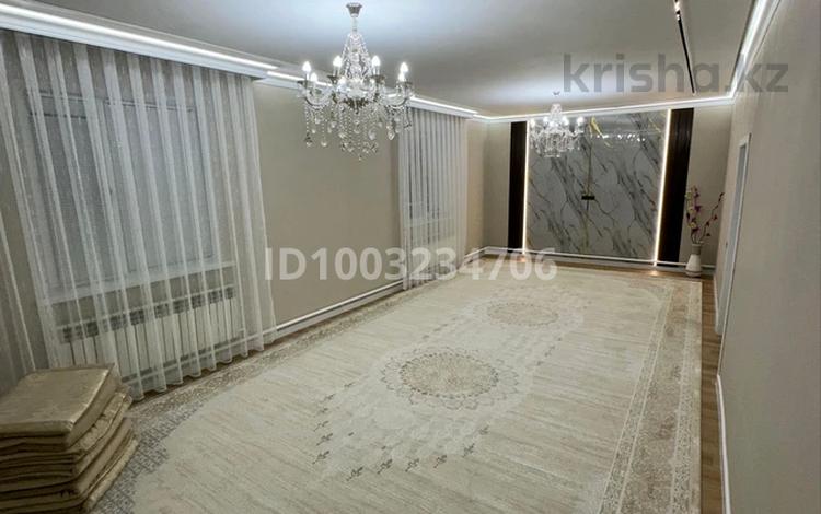 Отдельный дом · 5 комнат · 180 м² · 10 сот., Қарасай батыра 19 за 41 млн ₸ в Атырау, мкр Мирас — фото 2