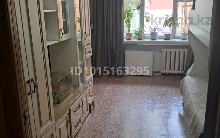 3-комнатная квартира · 56 м² · 2/5 этаж, кенесары за 26 млн ₸ в Астане, р-н Байконур — фото 2