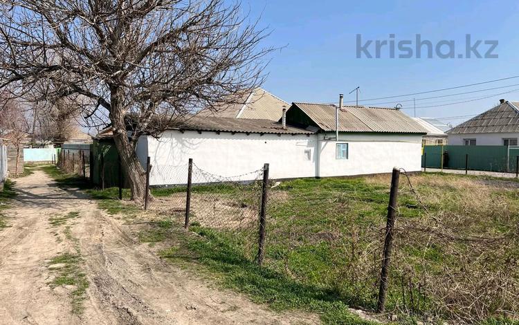 Отдельный дом · 4 комнаты · 104 м² · 8 сот., мкр Акбулым, Кирпичный — Кирпичный 2-я Заводская 26Б за 15 млн ₸ в Таразе — фото 2