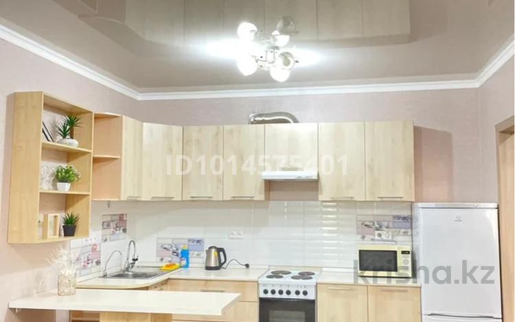 2-комнатная квартира · 50 м² · 2 этаж, Улы Дала — Аль Фараби за 250 000 ₸ в Астане, Есильский р-н — фото 2