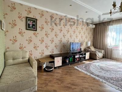 2-комнатная квартира, 88 м², 5/5 этаж, мкр Думан-2 за 37 млн 〒 в Алматы, Медеуский р-н