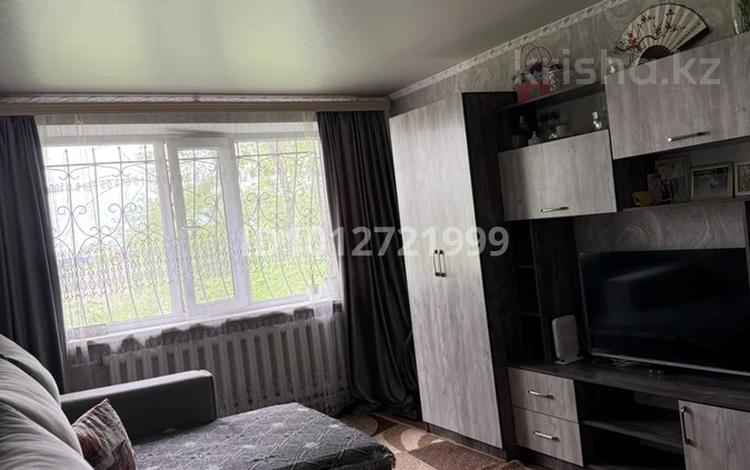 2-бөлмелі пәтер · 44 м² · 1/5 қабат, Пришахтинск, 23й микрорайон, бағасы: 11 млн ₸ в Караганде, Алихана Бокейханова р-н — фото 2