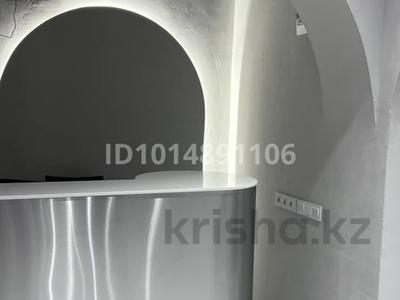 Еркін, кеңселер, дүкендер мен бутиктер, сұлулық салондары, медорталықтар мен дәріханалар, кабинеттер және жұмыс орындары · 70 м², бағасы: 600 000 ₸ в Алматы, Алмалинский р-н