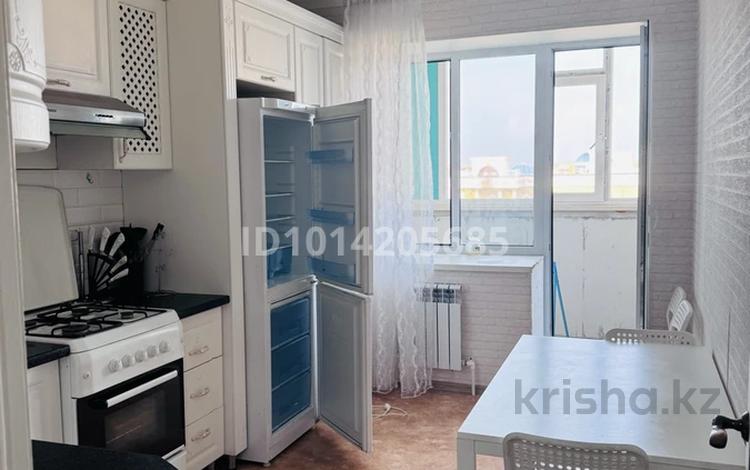 2-комнатная квартира · 55 м² · 4/5 этаж, мкр. Алтын орда 22 за 160 000 ₸ в Актобе — фото 2