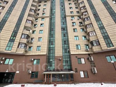4-комнатная квартира, 166 м², 13/13 этаж, Варламова за 146 млн 〒 в Алматы, Алмалинский р-н