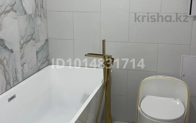 3-бөлмелі пәтер · 160 м² · 15/16 қабат, Ақкент ш/а. 46, бағасы: 68 млн ₸ в Алматы, Алатауский р-н — фото 2