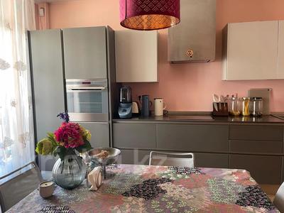 3-комнатная квартира · 130 м² · 6/9 этаж, Маркова 75 за 750 000 ₸ в Алматы, Бостандыкский р-н