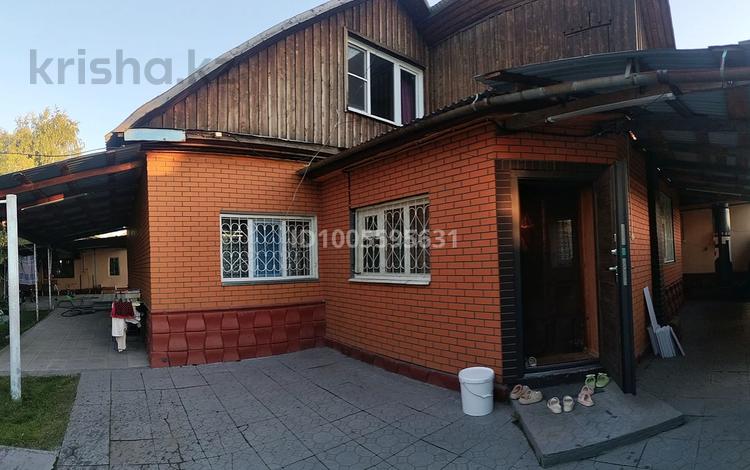 Отдельный дом · 6 комнат · 137 м² · 10 сот., Стахановская 17 — РУВД Стахановская за 50 млн 〒 в Усть-Каменогорске, Ульбинский — фото 2