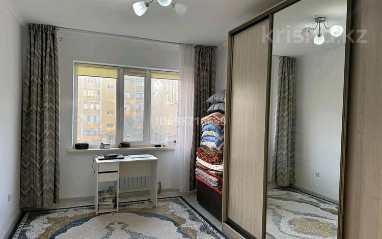 2-комнатная квартира · 64 м² · 2/6 этаж, мкр. Алмагуль, Проспект Султан Бейбарыса за 25 млн ₸ в Атырау — фото 2