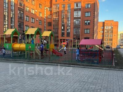 2-бөлмелі пәтер · 61 м² · 1/5 қабат, мкр. Алтын орда, Мангилик Ел, бағасы: 30.5 млн ₸ в Актобе