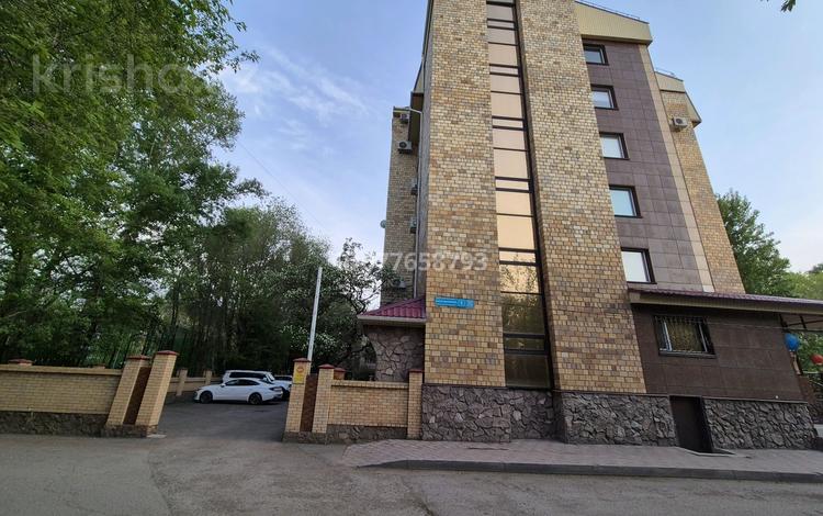 2-бөлмелі пәтер · 46 м² · 6/6 қабат, Аманжолова 5, бағасы: 275 000 ₸ в Караганде, Казыбек би р-н — фото 16