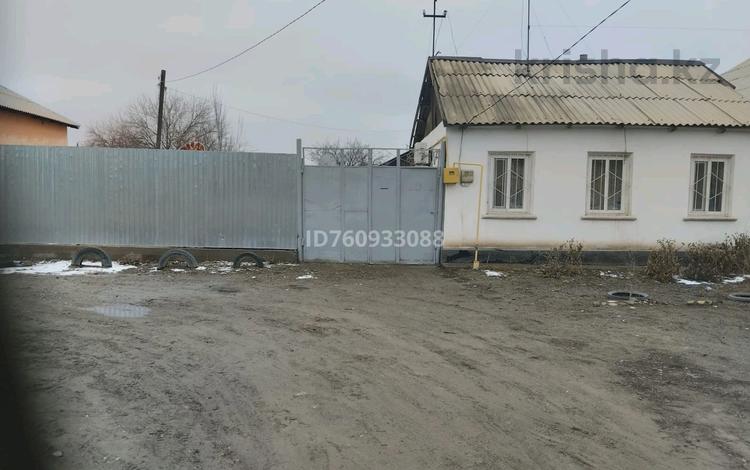 Отдельный дом · 4 комнаты · 80 м² · 7.6 сот., Абая 154 — Колледж за 7 млн ₸ в Туркестане — фото 2