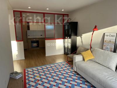2-комнатная квартира · 50 м² · 9/15 этаж, Райымбека — Ауэзова, чуть ниже Гоголя за 55 млн 〒 в Алматы, Алмалинский р-н