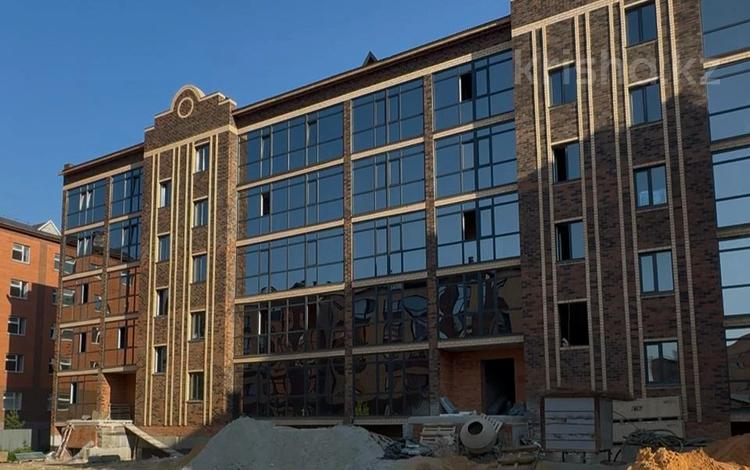 2-комнатная квартира · 47 м² · 2/6 этаж, Садуакасова 15 за ~ 17.9 млн ₸ в Кокшетау — фото 2