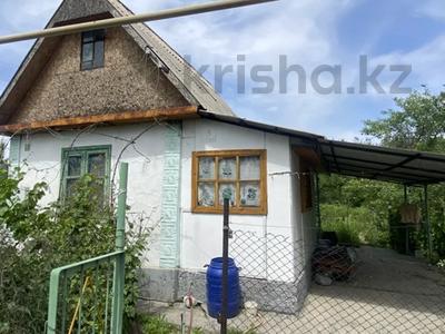 Жеке үй · 2 бөлме · 38 м² · 12 сот., Садовая, бағасы: 4.8 млн ₸ в Талдыкоргане