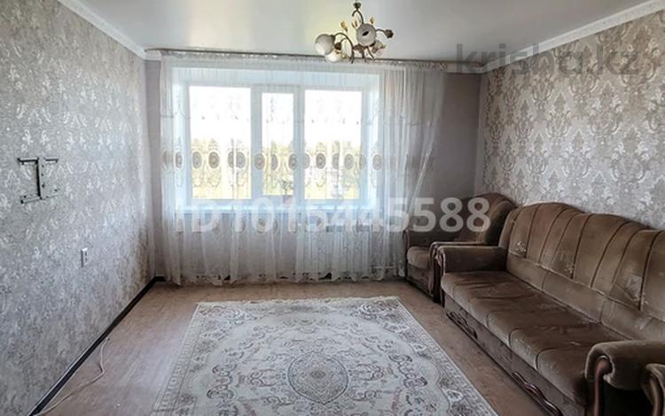 3-комнатная квартира · 64 м² · 7/10 этаж, 1 мая 385/1 — Ломова-1 мая за 230 000 ₸ в Павлодаре — фото 2