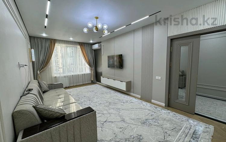 2-комнатная квартира · 60 м² · 5/17 этаж, Кунаева 91 за 250 000 ₸ в Шымкенте, Аль-Фарабийский р-н — фото 2