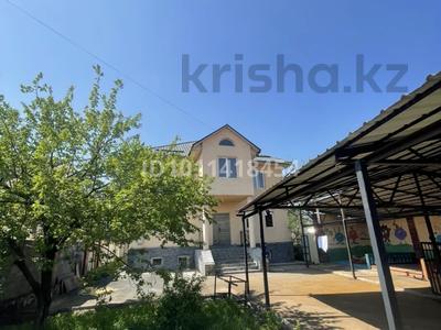 Отдельный дом · 8 комнат · 350 м² · 14 сот., ул. Алии Молдагуловой 22 за 80 млн ₸ в Каскелене