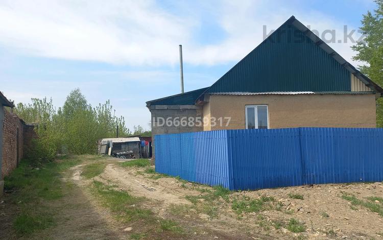 Отдельный дом · 3 комнаты · 60 м² · 7 сот., Бабкина мельница 12/1 за 20 млн ₸ в Усть-Каменогорске — фото 35