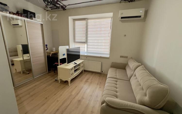 2-комнатная квартира · 52.4 м² · 9/9 этаж, Толе би 65 за 38 млн ₸ в Астане, Нура р-н — фото 2