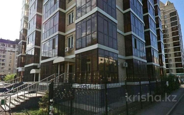 3-комнатная квартира · 105 м² · 3/16 этаж, Республика 7/2 за 380 000 ₸ в Астане, Сарыарка р-н — фото 19