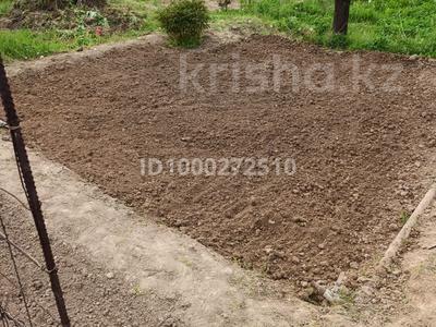 Дача · 2 комнаты · 10 м² · 9 сот., Виноградная 78 за 8 млн 〒 в Караой