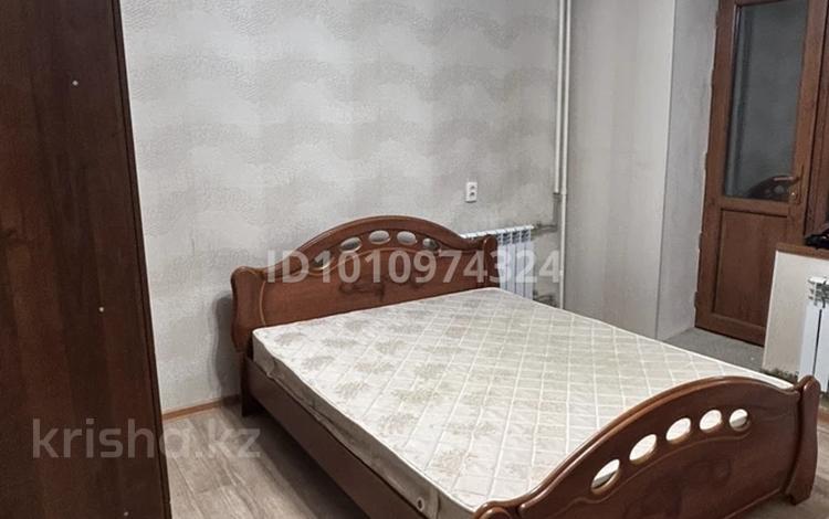 3-бөлмелі пәтер · 65 м² · 4/5 қабат, Қазыбек би 143, бағасы: 23 млн ₸ в Таразе — фото 2