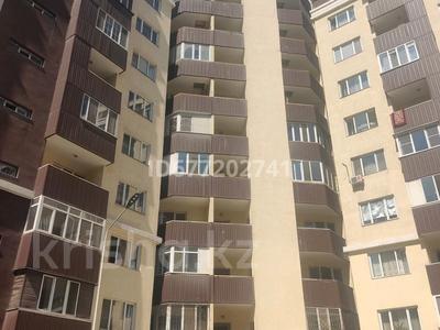 Аренда квартир посуточно в Алматы: 2-комнатная квартира · 70 м² · 11/13 этаж, мкр Нуркент 75 — Рыскулова за 15 000 〒 2-комнатная квартира · 70 м² · 11/13 этаж, мкр Нуркент 75 — Рыскулова за 15 000 〒 в Алматы, Алатауский р-н