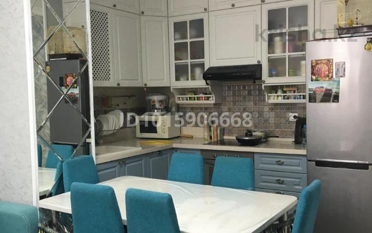 3-комнатная квартира · 70 м² · 2/16 этаж, Момышулы 2г за 39 млн ₸ в Астане, Алматы р-н — фото 9
