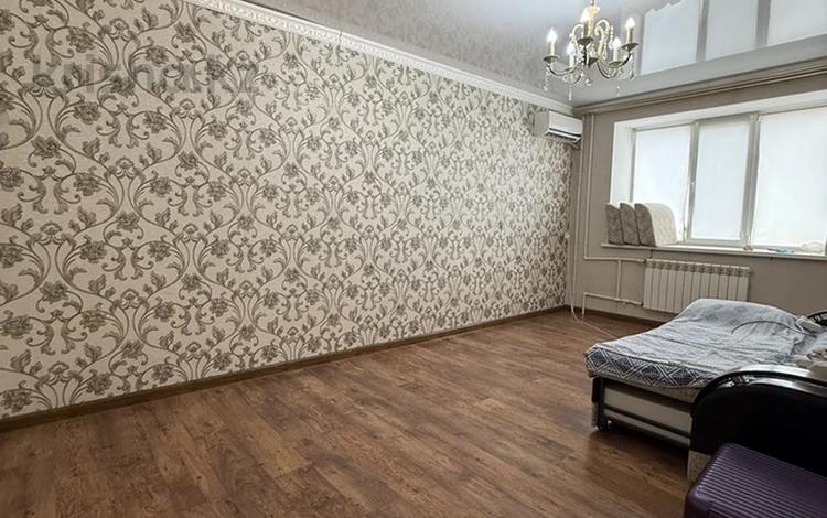 2-комнатная квартира · 72.5 м² · 3/5 этаж, мкр. Алтын орда за 29 млн ₸ в Актобе — фото 2