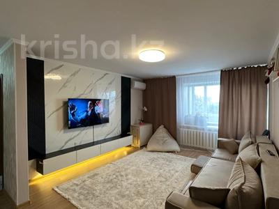 Продажа квартир в Абай обл.: 3-комнатная квартира · 65.2 м² · 7/10 этаж, Шакарима пр-т 14 за 32.9 млн 〒 3-комнатная квартира · 65.2 м² · 7/10 этаж, Шакарима пр-т 14 за 32.9 млн 〒 в Семее