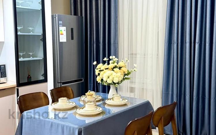 1-комнатная квартира · 48 м² · 14/15 этаж, Нурсултана Назарбаева 4 — Пересечение ул. Байтерекова и проспекта Нурсултана Назарбаева, рядом с ТД Metro, акиматом и Diamond Plaza. за 15 000 ₸ в Шымкенте, Каратауский р-н — фото 2