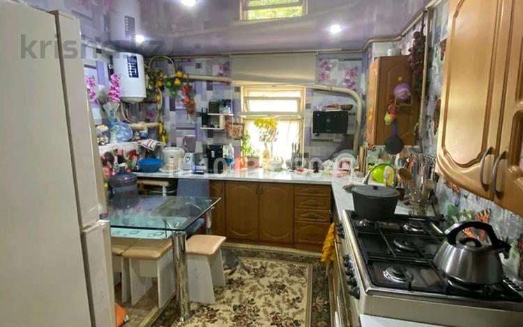 Часть дома · 4 комнаты · 80 м² · 4 сот., мкр. Зачаганск пгт 8 — Смп за 9 млн ₸ в Уральске — фото 2