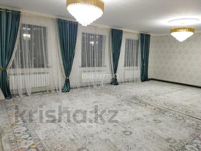 Отдельный дом • 9 комнат • 350 м² • , Есенов 40 — Көшербаев за 70 млн 〒 в 