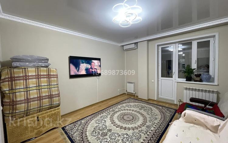 1-комнатная квартира, 39.6 м², 8/9 этаж, Айтматова 29 А