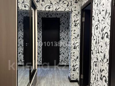2-комнатная квартира · 58 м² · 1/9 этаж, мкр Мамыр-4 294 — Шаляпина Саина, мкр Мамыр-4 за 300 000 ₸ в Алматы, Ауэзовский р-н