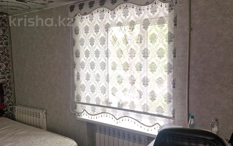 2-бөлмелі пәтер · 42 м² · 2/5 қабат, 4 микрорайон 2, бағасы: 12 млн ₸ в Риддере — фото 2