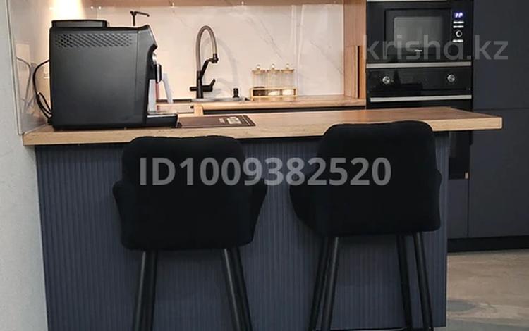 4-комнатная квартира · 110 м² · 2/3 этаж, Ихсанова 56/1 — Мичуринск плодовошной район дина гипермаркет за 48 млн ₸ в Уральске — фото 2