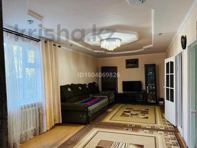 Отдельный дом · 3 комнаты · 81 м² · 10 сот., Манапова 40 за 15 млн 〒 в Зайсане