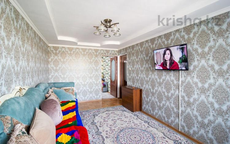 3-комнатная квартира, 58 м², 5/5 этаж, Самал за 15.8 млн 〒 в Талдыкоргане, мкр Самал — фото 2