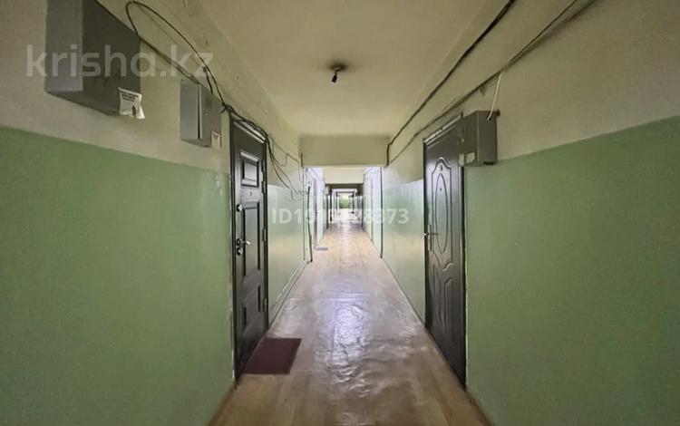 1-бөлмелі пәтер · 20 м² · 4/4 қабат, саина 14 — саина/толе би, бағасы: 13 млн ₸ в Алматы, Ауэзовский р-н — фото 2