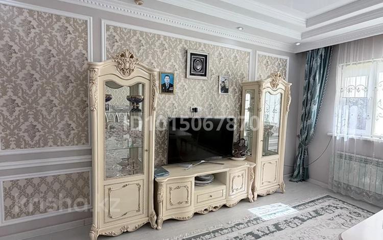 Жеке үй · 7 бөлме · 200 м² · 10 жүзд., Сарбаздар, бағасы: 53.8 млн ₸ в Актобе, жилой массив Курайлы — фото 2