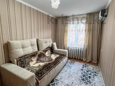 4-комнатная квартира · 80 м² · 3/5 этаж, самал за 25.6 млн 〒 в Талдыкоргане, мкр Самал