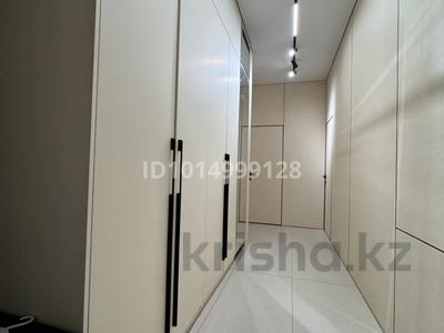 2-бөлмелі пәтер · 61.3 м² · 10/10 қабат, Ушкопир 15/1 — триумфальной арки, бағасы: 51.5 млн ₸ в Астане, Есильский р-н