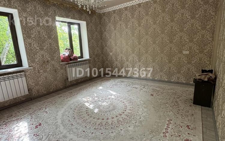 Отдельный дом · 6 комнат · 200 м² · 10.5 сот., Карауыл тобе 4/29 за 50 млн ₸ в Аксукенте — фото 2