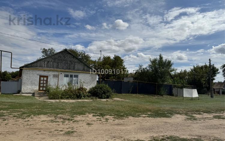 Жеке үй · 5 бөлме · 250 м² · 20 жүзд., Набережная 11/1, бағасы: 8.5 млн ₸ в Аманат — фото 2
