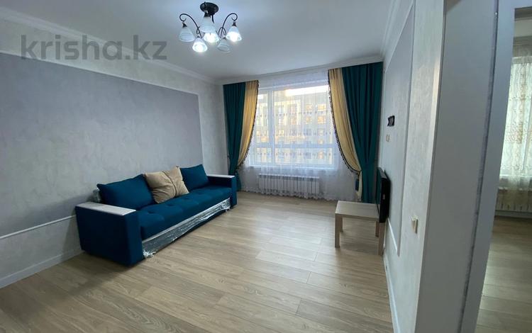 1-комнатная квартира · 40 м² · 7/9 этаж, Нажмеденова 29 за 210 000 ₸ в Астане, Сарайшык р-н — фото 2