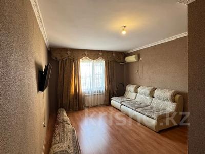 2-бөлмелі пәтер · 73 м² · 8/16 қабат, Алмагүл ш/а. 17, бағасы: 19 млн ₸ в Атырау, мкр. Алмагуль